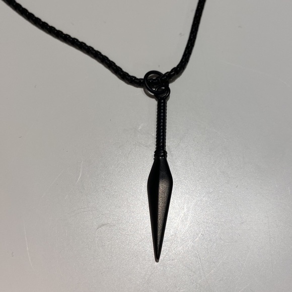 Vitaly Black spear necklace 🌟 - Picture 2 of 6